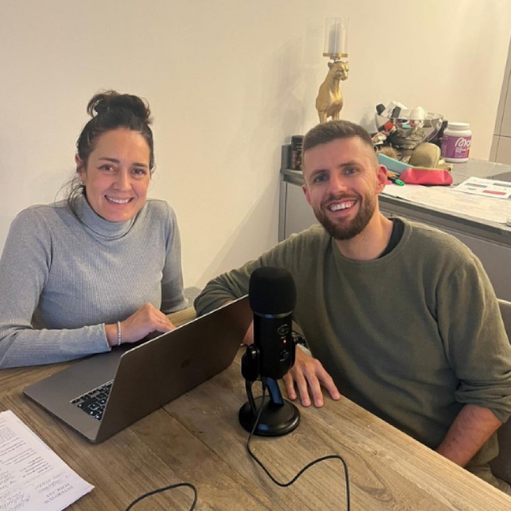 Christina Mateju-Ertl und Dr. Patrick Bantsich bei der Aufzeichnung